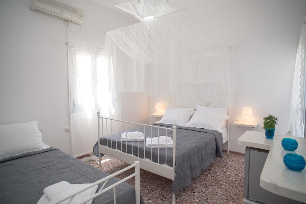 Sagma Beach Rooms Perissa  Rum bild